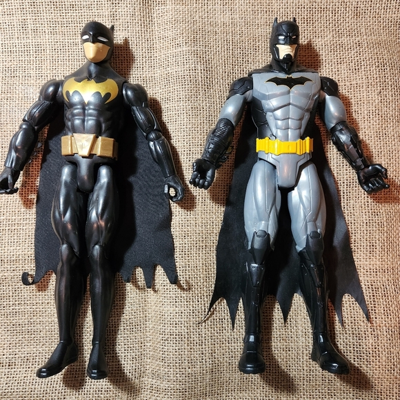 FINAL PRICE Lot of 2 Mattel Batman Action Figures - Picture 1 of 6